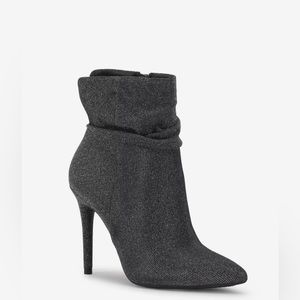 🍃NWOT Jessica Simpson Women’s Silver Shimmer Bootie, Sz. 5.5M